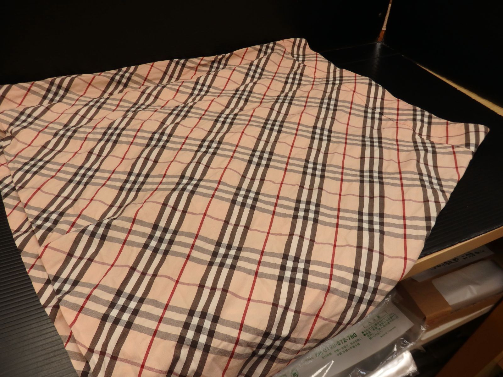 BURBERRY  ノースリーブ 切替 ワンピース  黒×チェック柄  160A BURBERRY LONDON ノースリーブ切替 ワンピース 160A - メルカリ
