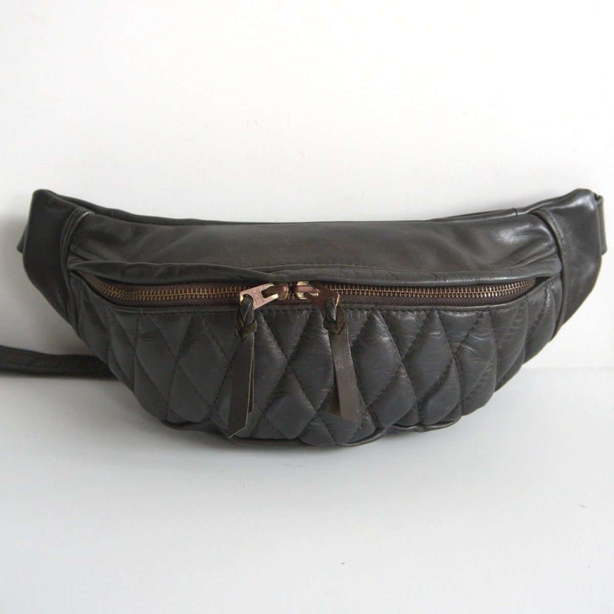 雰囲気抜群 KADOYA HEAD FACTORY レザー ウエストバッグ ブラック ボディバッグ カドヤ 25100352