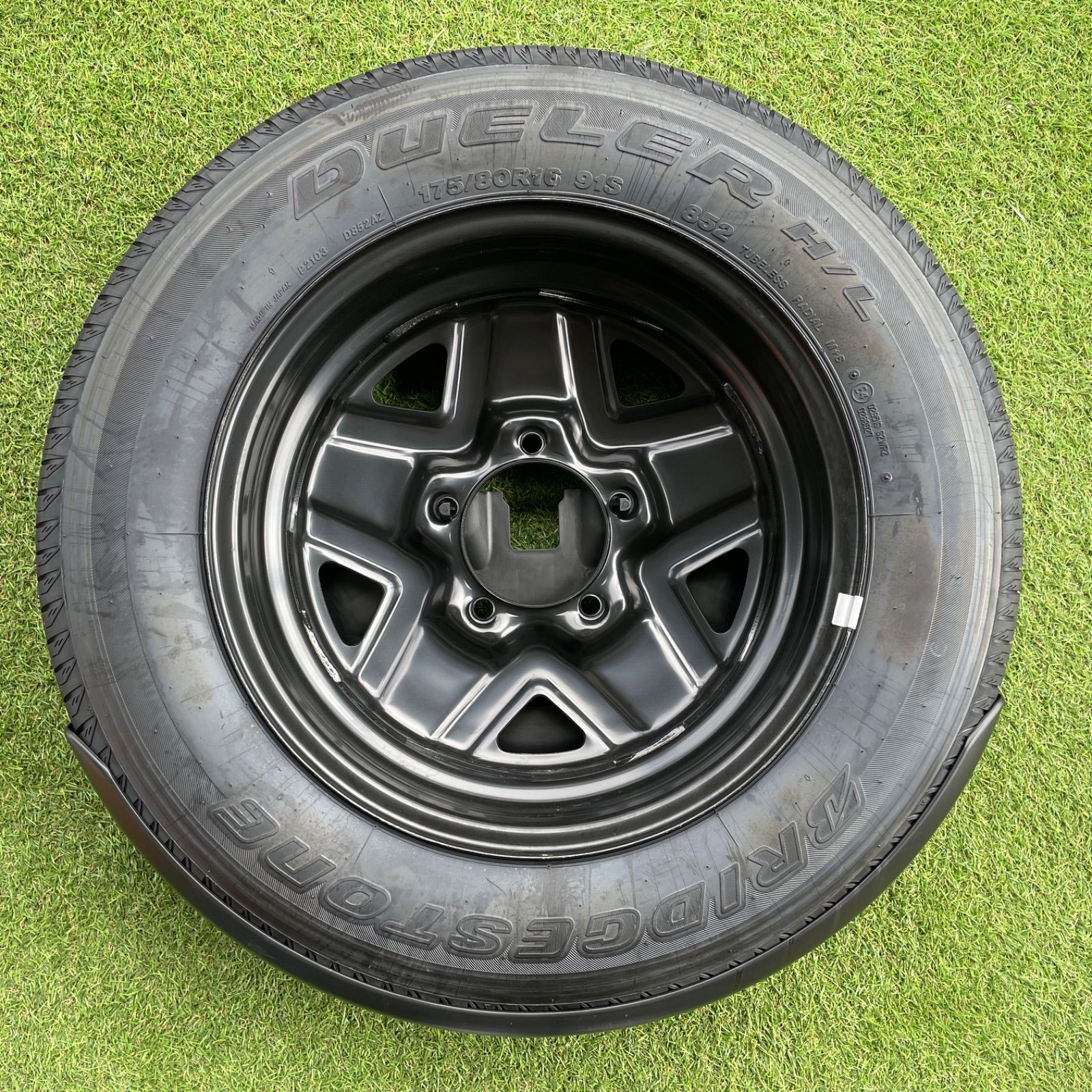 純正スペアタイヤ