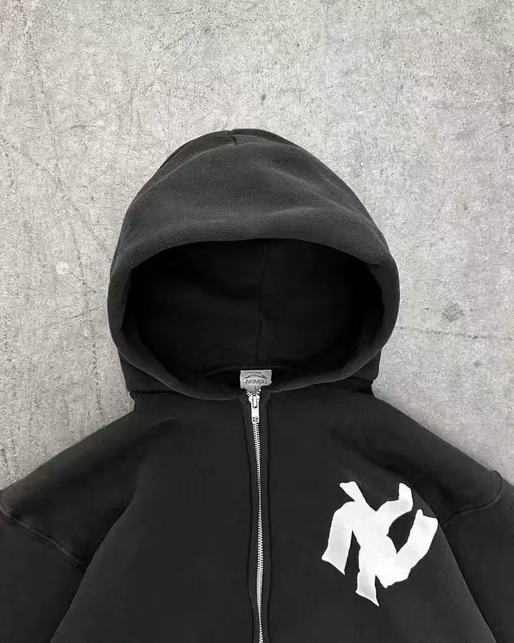 新品 "NY NOODLE" AKIMBO ZIP-UP HOODIE