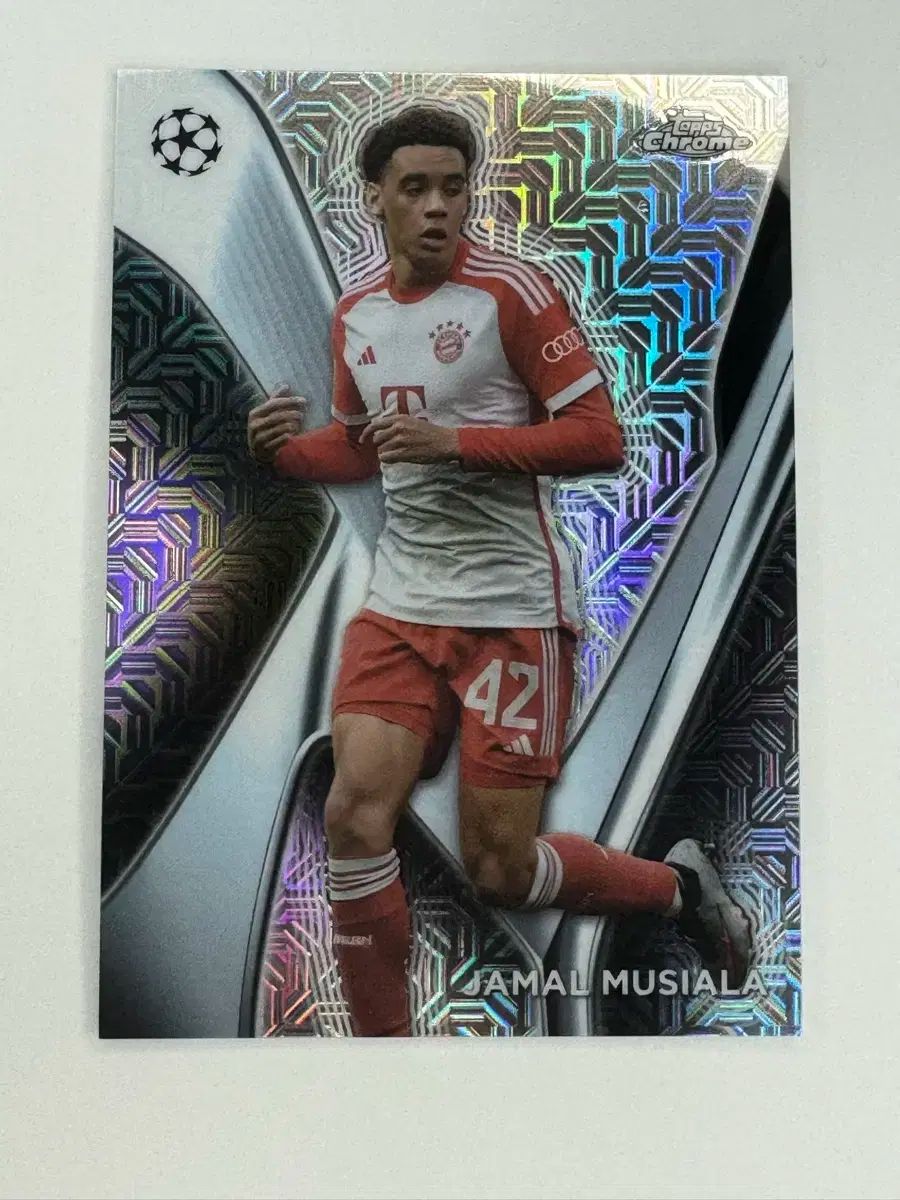 Topps Chrome ジャマル ムシアラ サッカー カード case hit