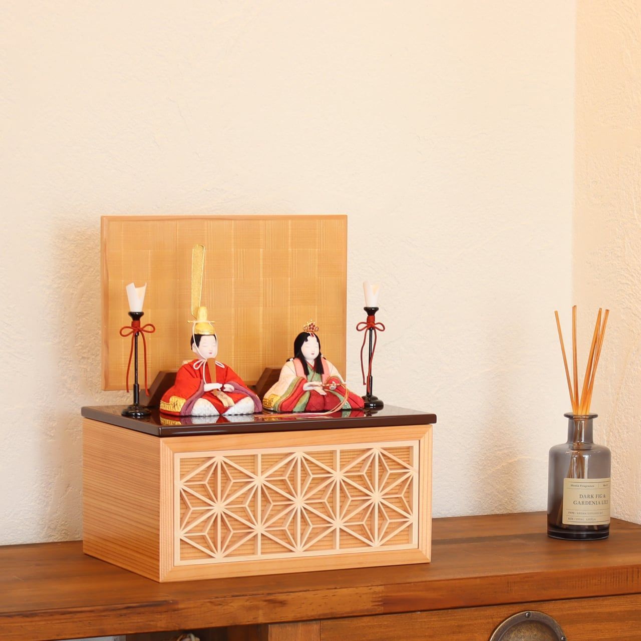 極美品☆岡崎順子 陶器製 雛人形(白)セット ひな祭り 3段飾り お雛様陶器