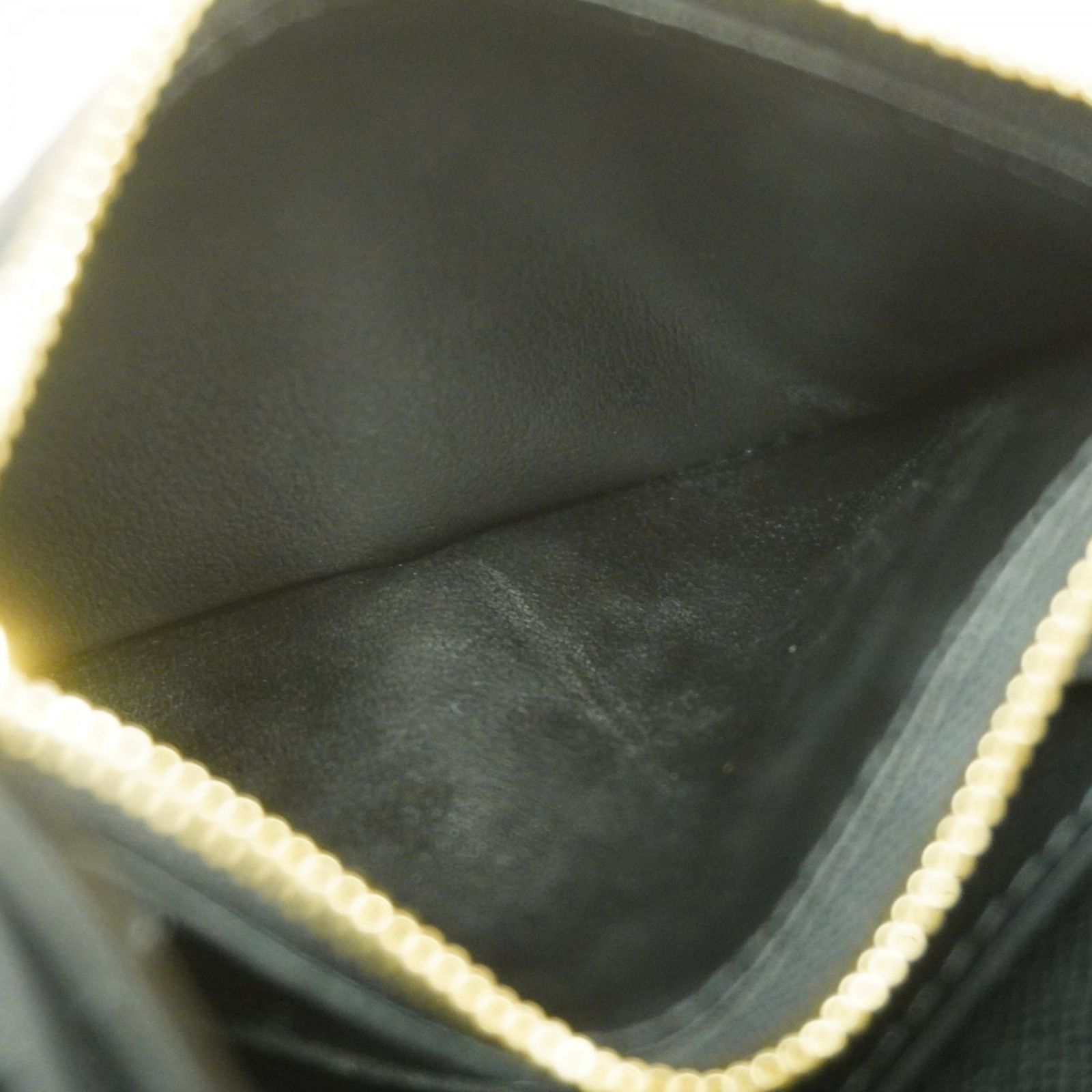 Vuitton ルイ