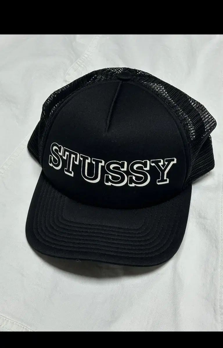 STUSSY(ステューシー) メッシュキャップ