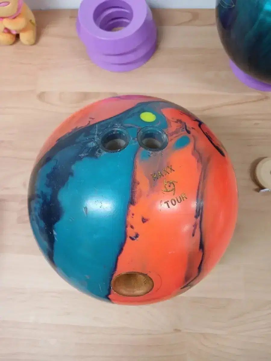 中古ボーリングボール 15p 驚異 マックスツアー