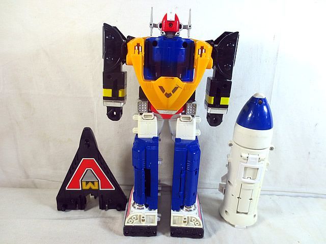銀河合体　DXメガボイジャー　電磁戦隊メガレンジャー　スーパー戦隊　フィギュア Amazon.co.jp: バンダイ 電磁戦隊メガレンジャー 銀河合体DXメガ