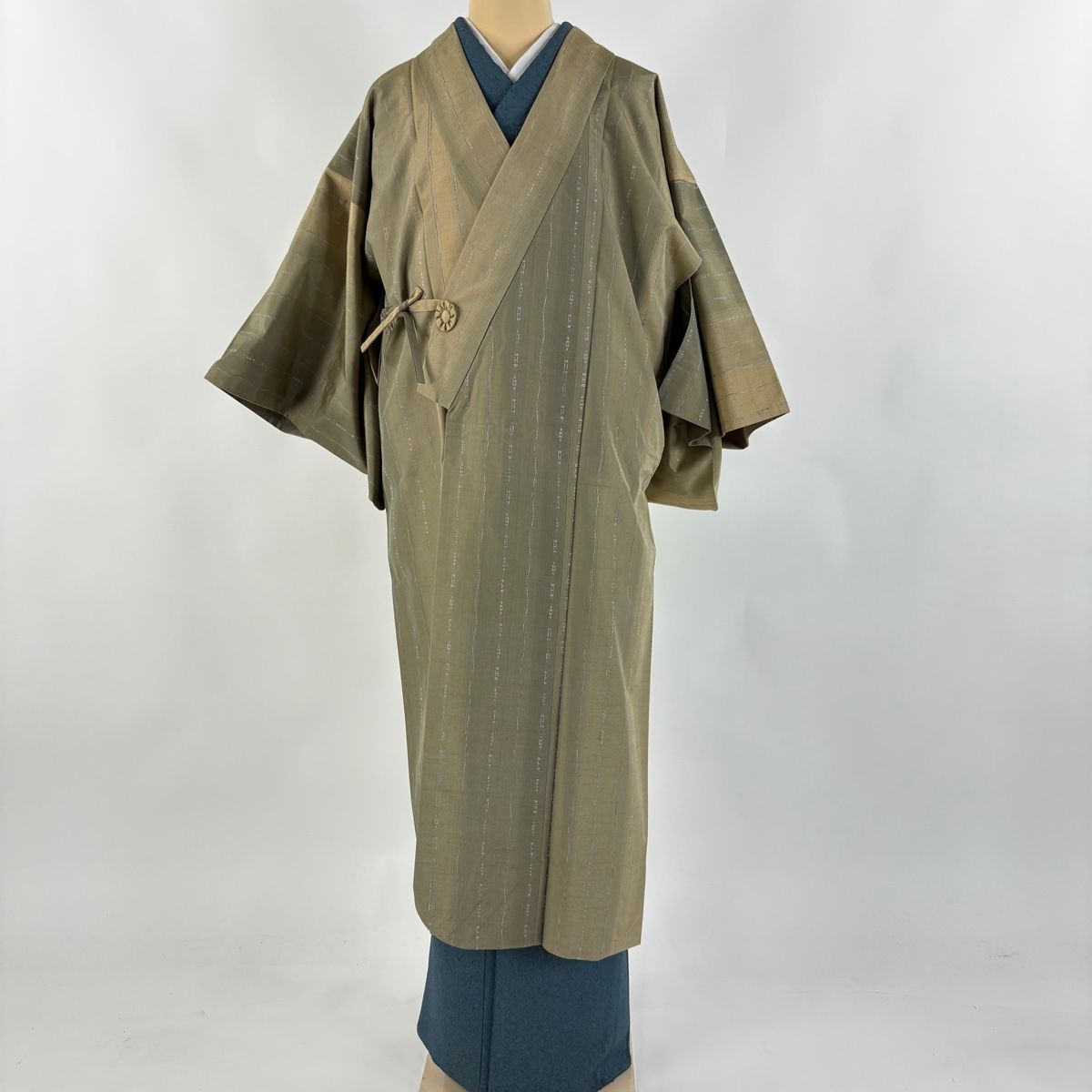 道中着 身丈122cm 裄丈62.5cm S 紬地 和装コート 着物衿 縦縞 灰緑 正絹 秀品