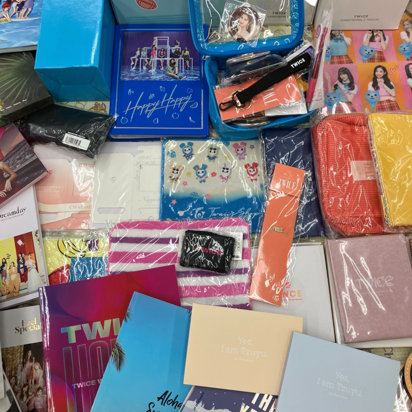 186001 現状品 バラ売り不可 TWICE グッズ まとめ売り 100点以上 商品
