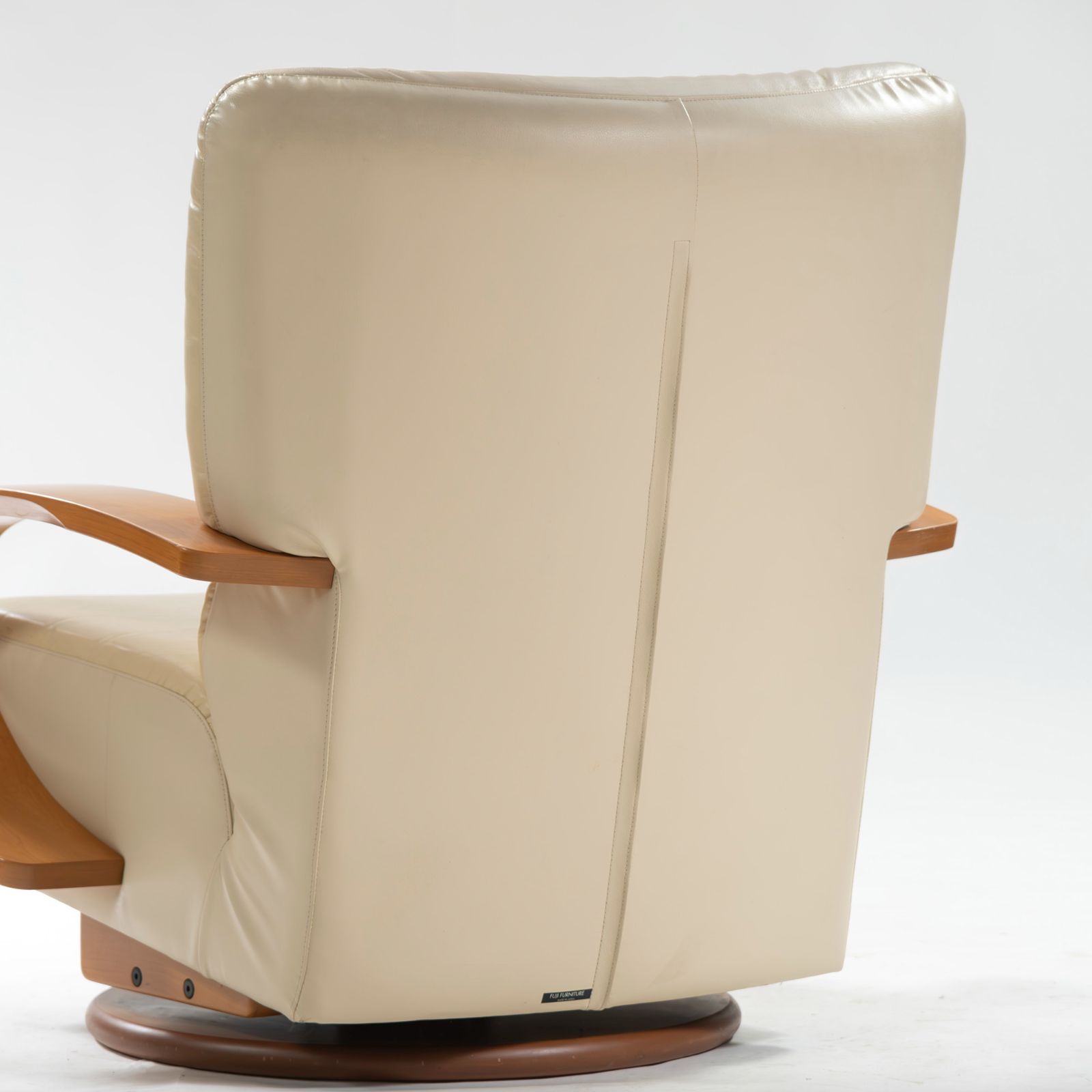 ラウンジチェア フジファニチャー FUJI FURNITURE スウィベルチェア 本