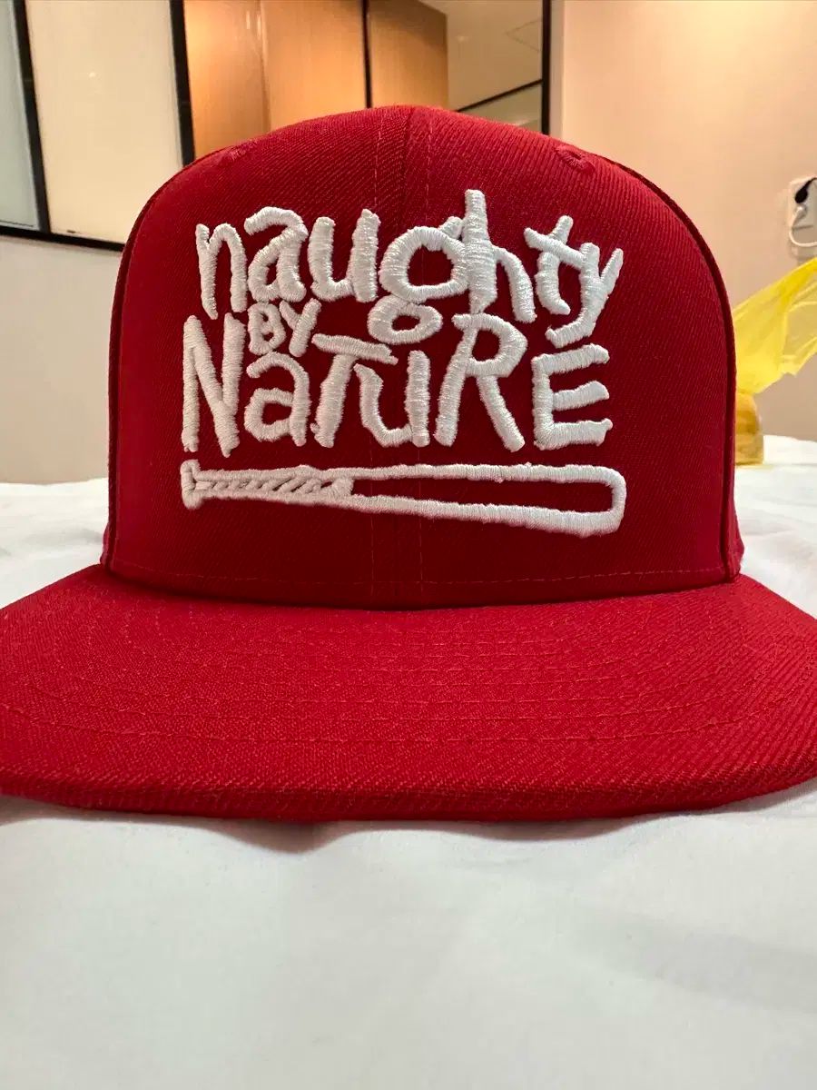 NAUGHTY BY NATURE X NEW ERA ニューエラ 5950 ボールキャップ 緋色
