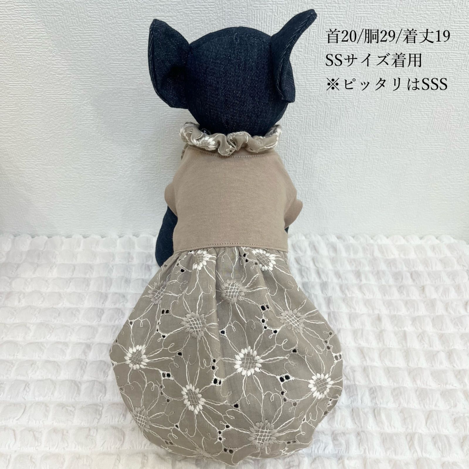 ハンドメイド犬服 バルーンワンピース 犬服 犬の服 ペット服 超 ハンドメイド犬服 バルーンワンピース 犬服 犬の服 ペット服 超