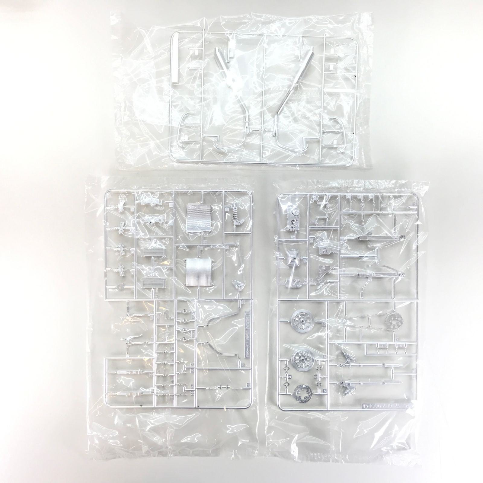 ◎アオシマ文化教材社 プラモデル 1/12 「キリン」GPZ900R NINJA