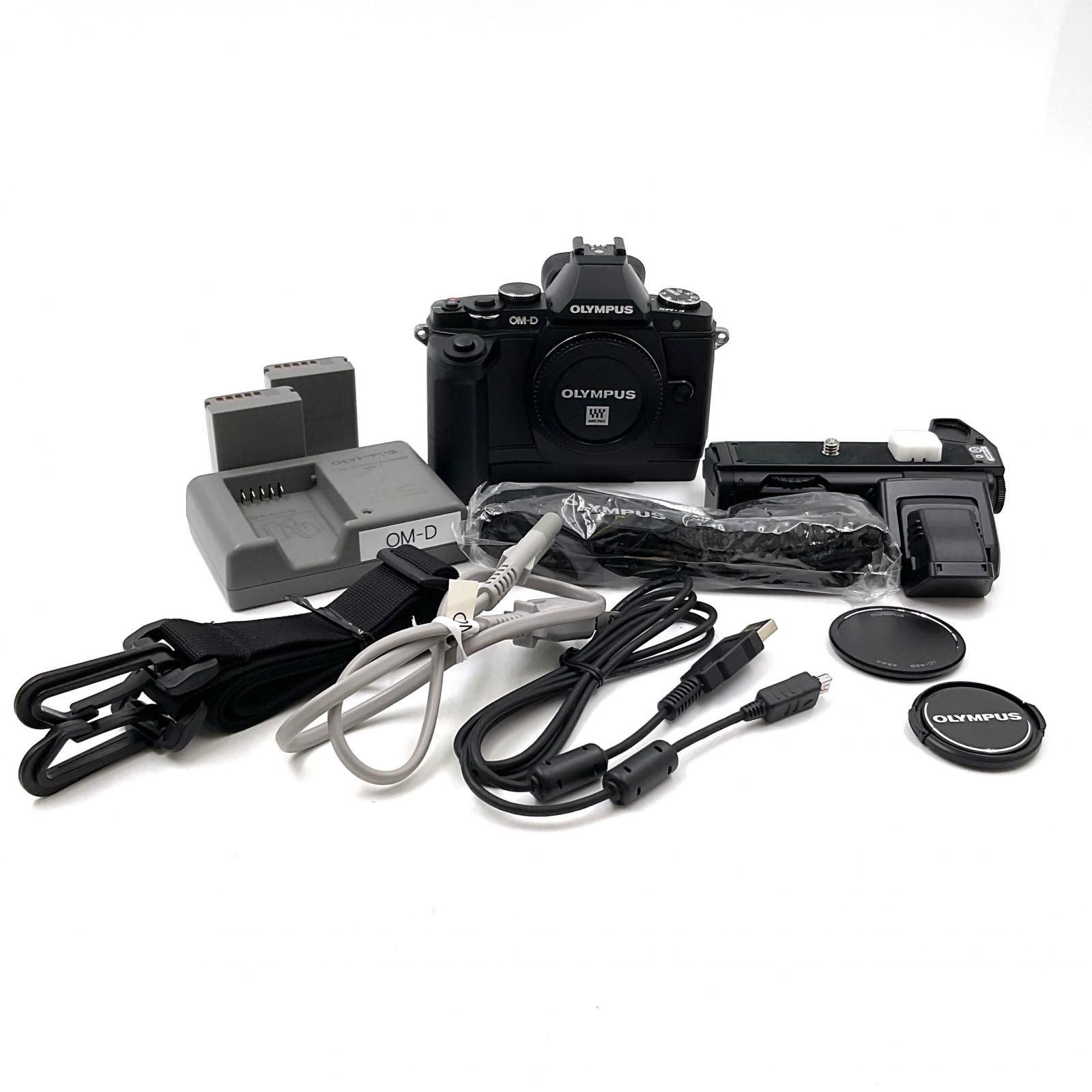 OLYMPUS デジタル一眼 OM-D E-M5 ボディ ブラック 美品 動作確認