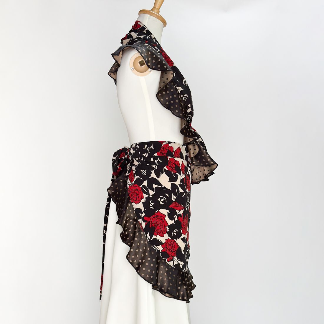 フラメンコ マントンシージョ レッド花柄x白水玉レース