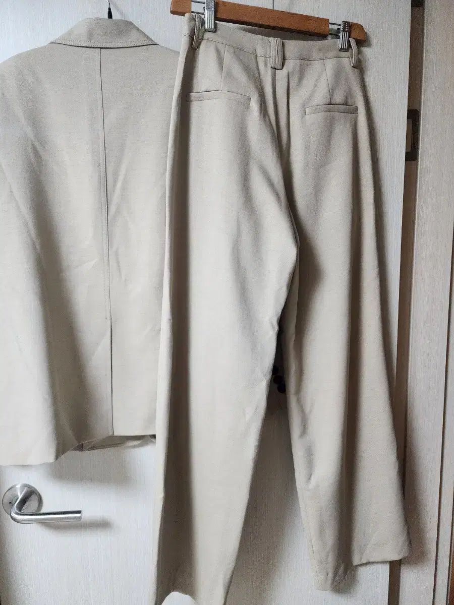 パンツ