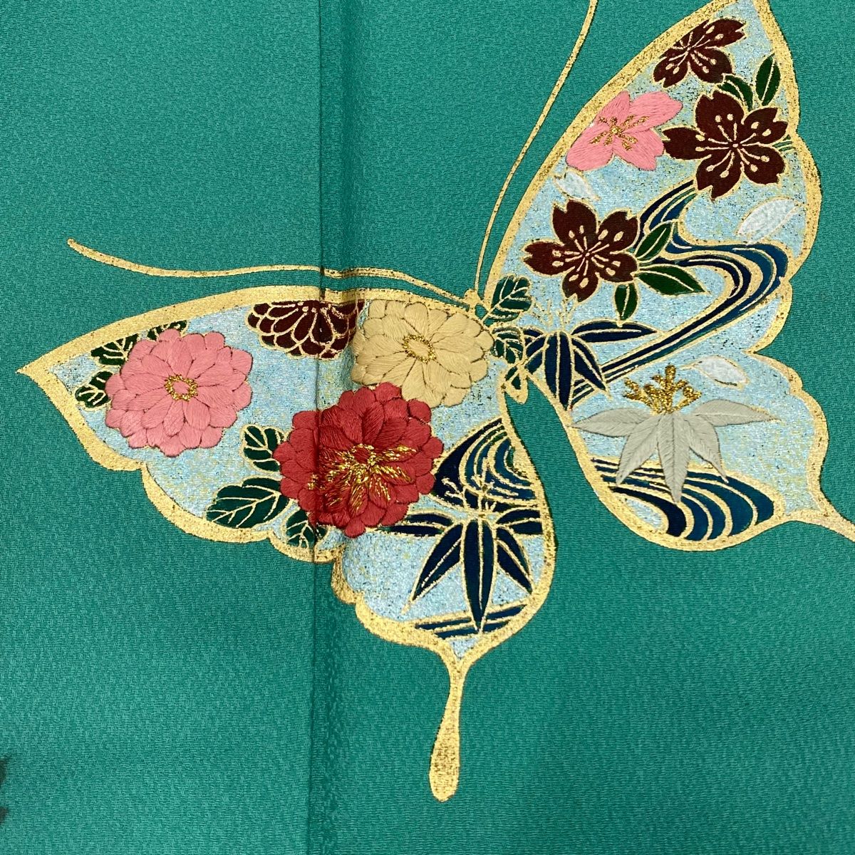 付下げ 身丈163.5cm 裄丈66cm M 袷 蝶 草花 刺繍 金彩 青緑 正絹