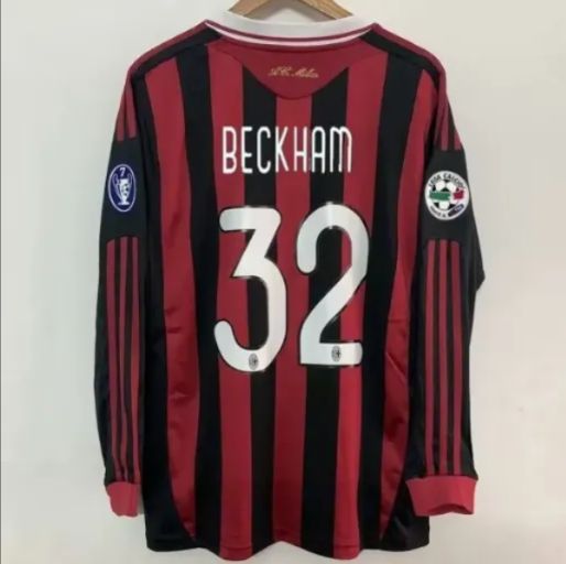 2009-2010 ACミランのホーム長袖サッカーユニフォーム 22番 KAKA