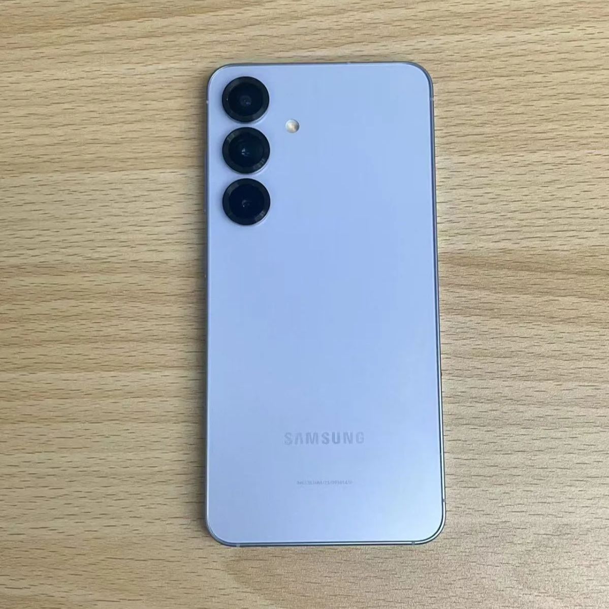 Samsung Galaxy S25 256GB icyblue SM-S931Z - メルカリ