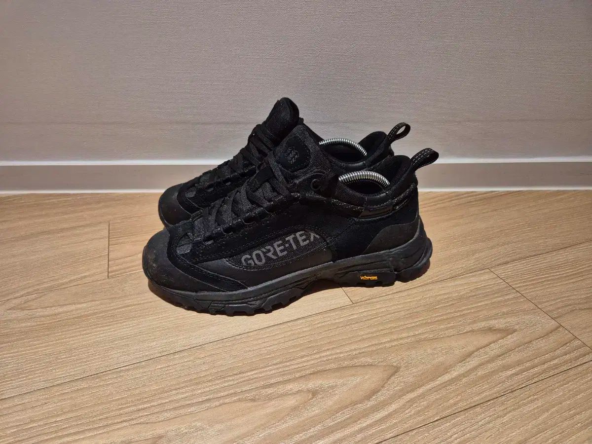 Kolon Sport コーロンスポーツ 移動 ハイキング 登山靴 260