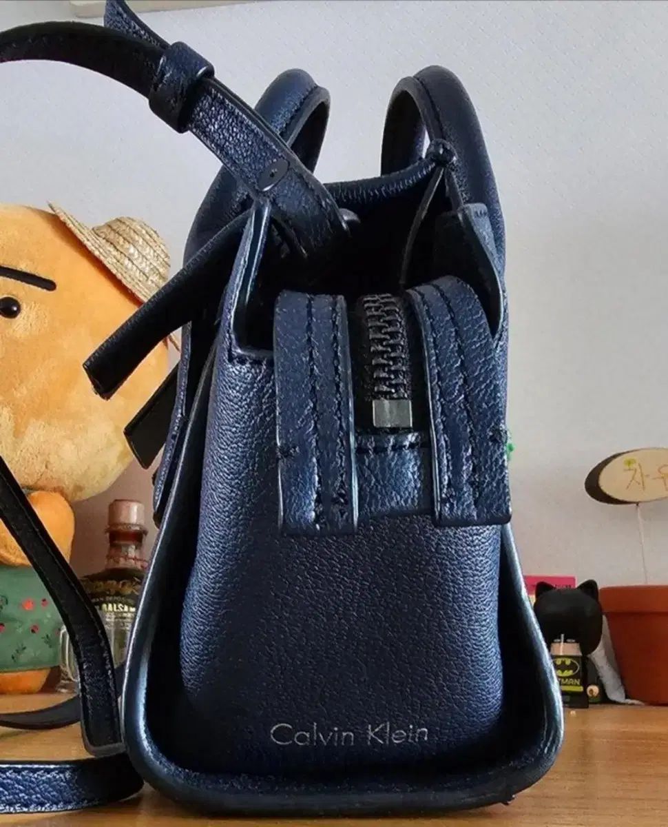 Calvin Klein カルバ ンクライン ミニバッグ