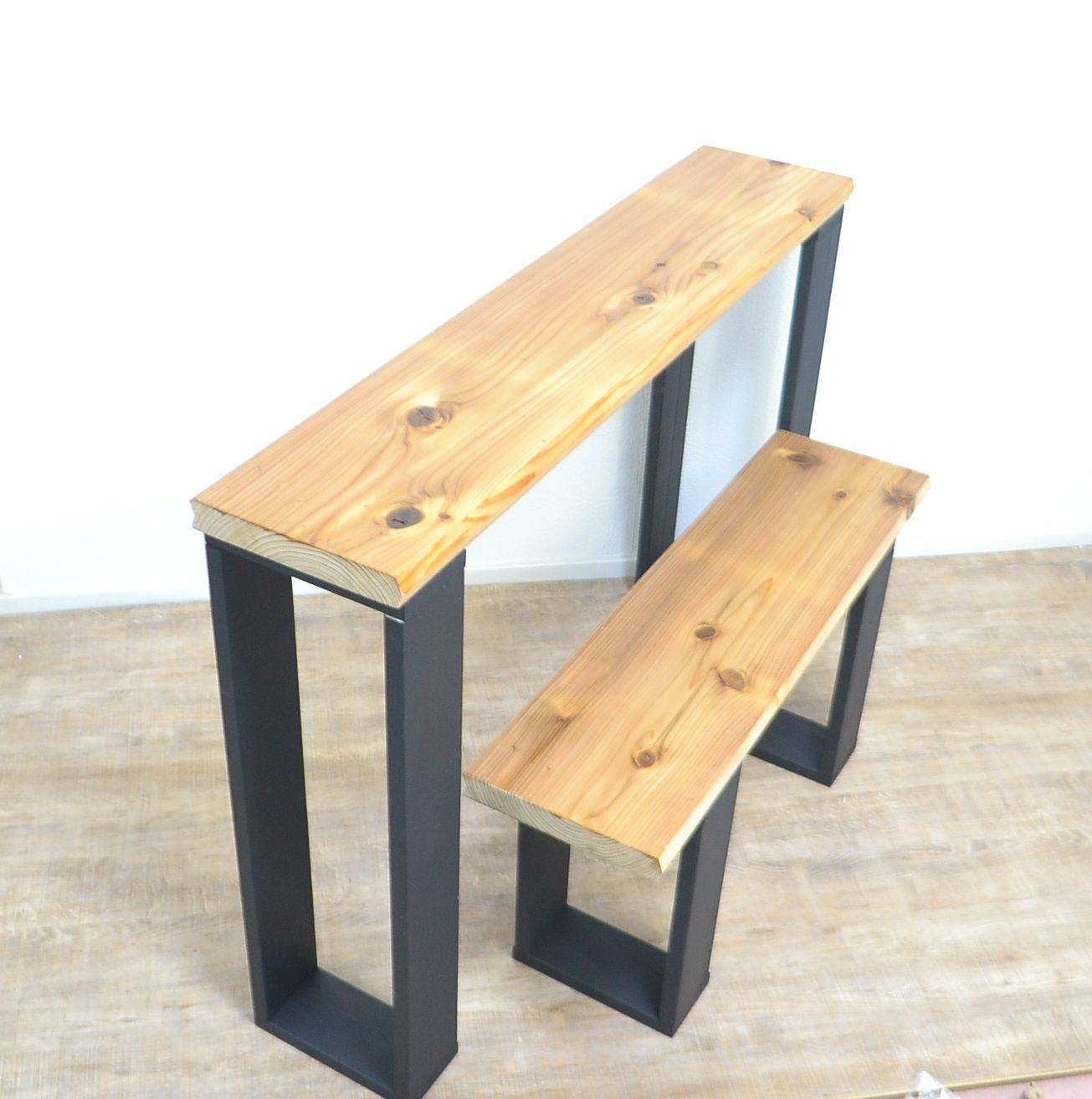 タブレット充電 モバイルスペースを小さく実現【モバイルカウンターAND