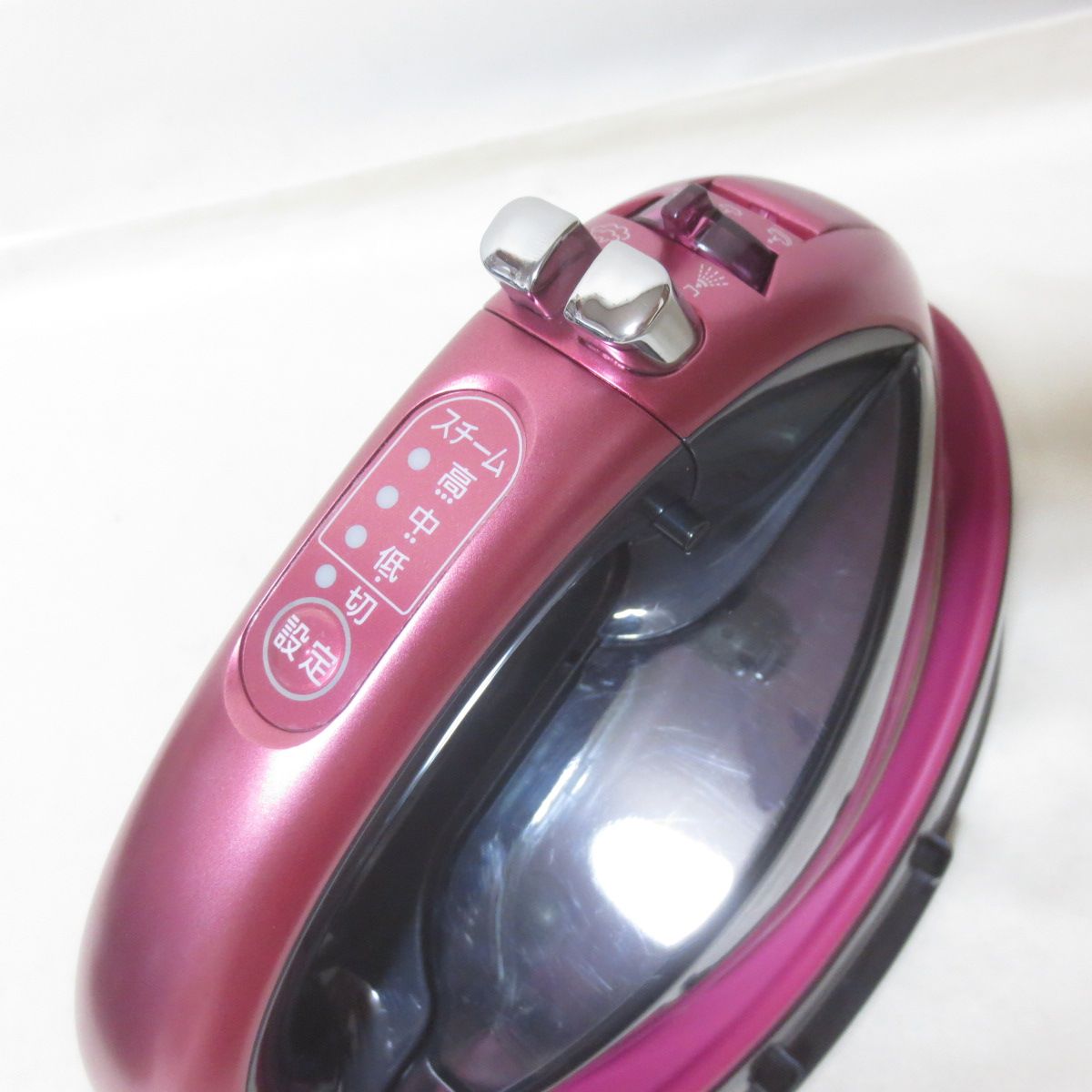 W464 美品 Panasonic パナソニック コードレススチームアイロン