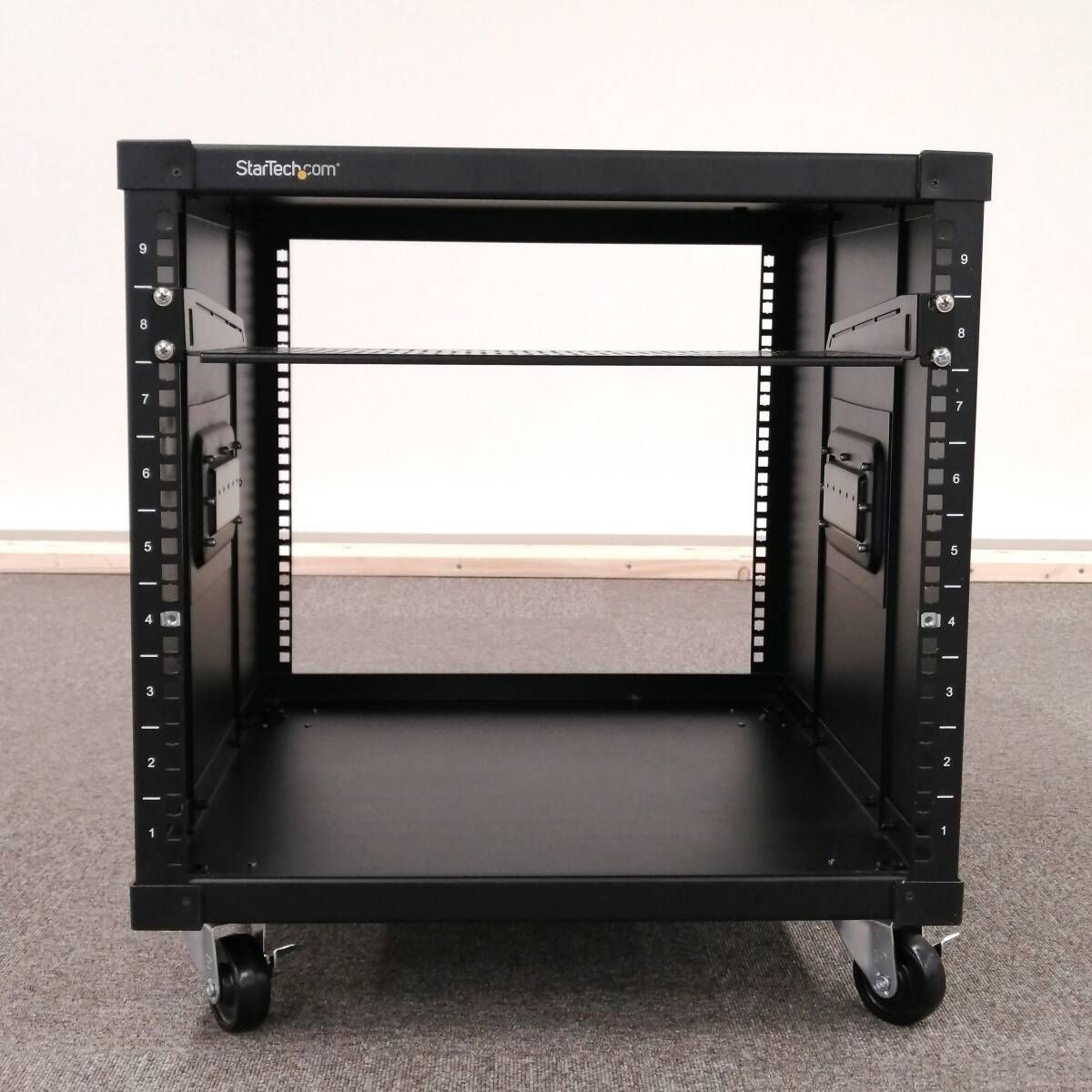 サーバーラック 9U StarTechcom スターテック 奥行59.4×幅52.1×高さ48.5cm 合金銅 ブラック DMUUY