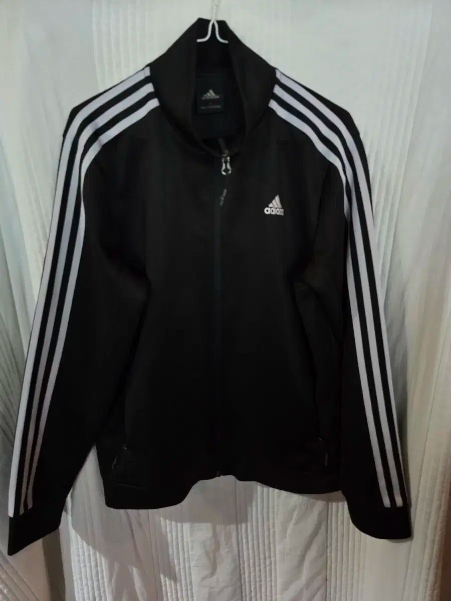 美品 ★アディダス  ジャケット adidas ★★ adidas(アディダス) ジャケット-正規 品 通販