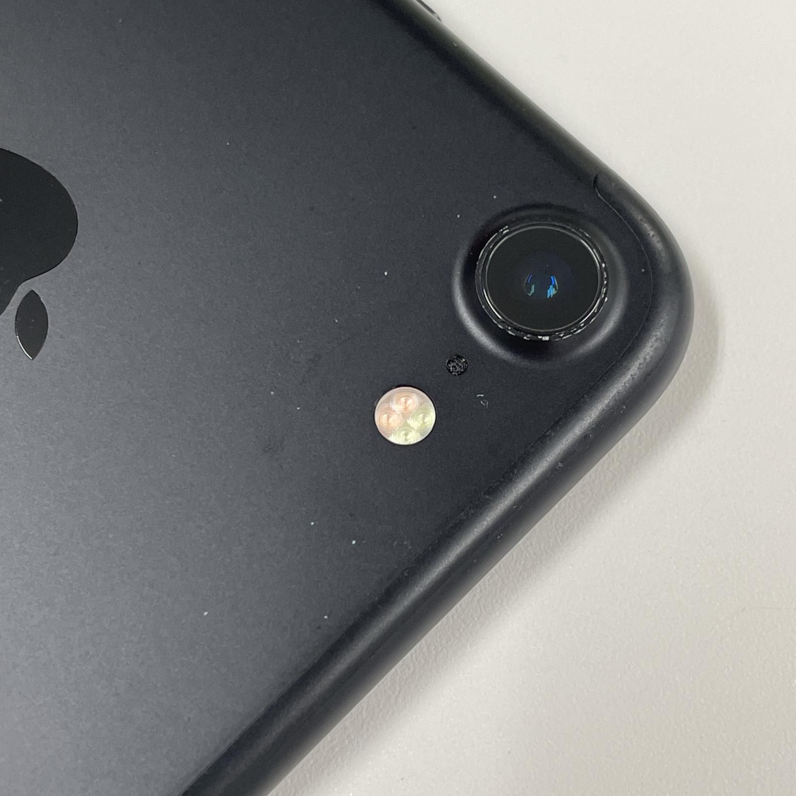 スマートフォン・携帯電話 au iPhone 7 32GB ブラック