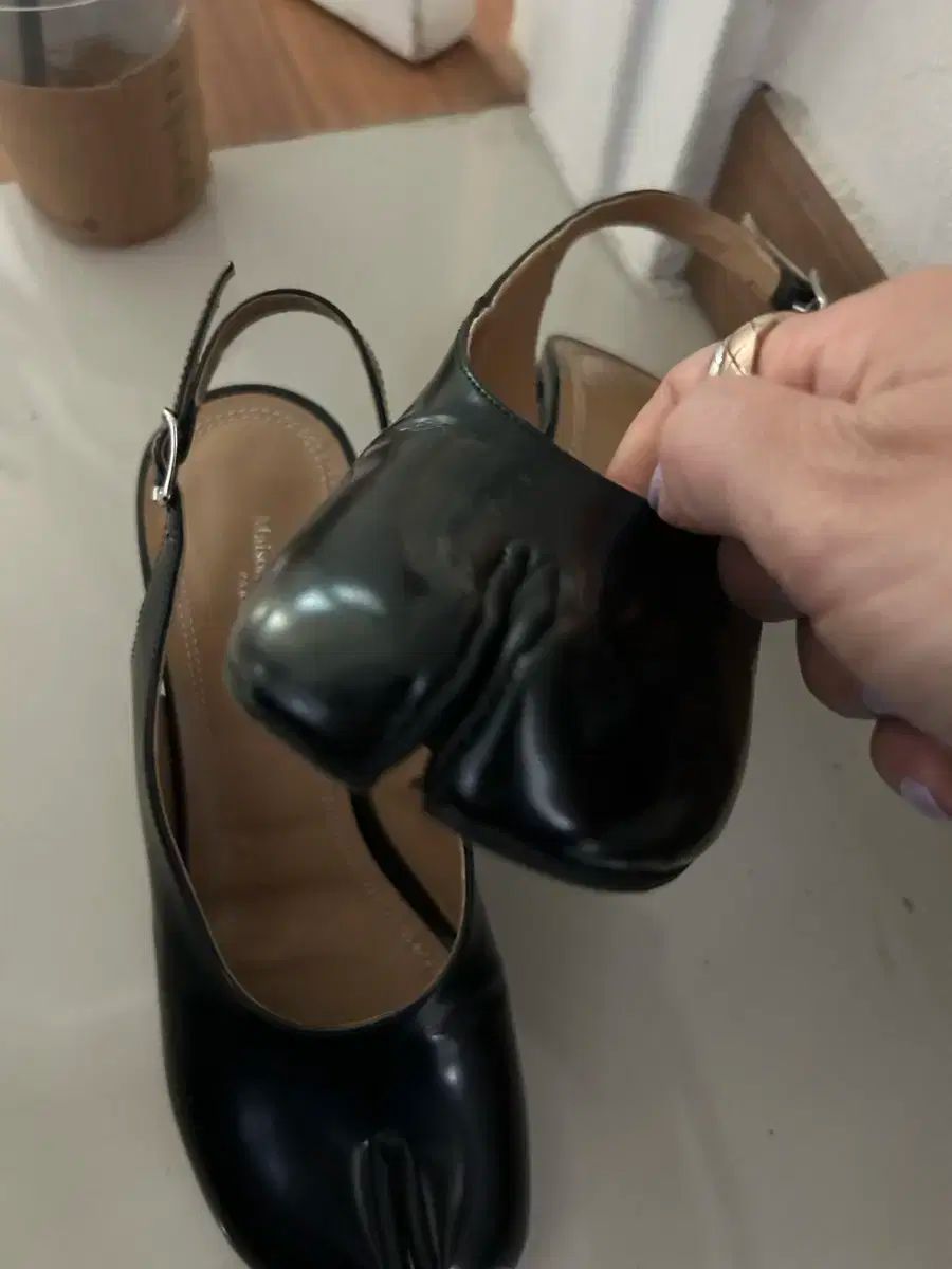 ヒール サンダル