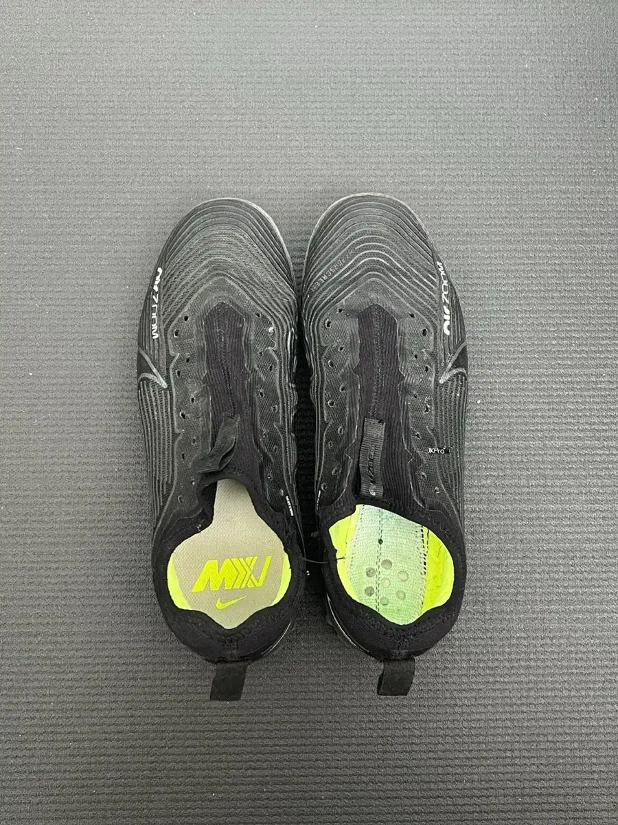 NIKE ナイキ マーキュリアル ズーム ヴェイパー 15 プロ TF 黒 250