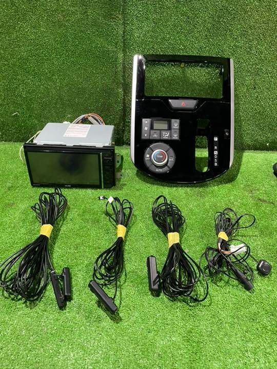 S*様 ダイハツ純正8インチ ハイエンドメモリーナビ2025年度版最新地図 S*様 ダイハツ純正8インチ ハイエンドメモリーナビ2025年度版最新地図