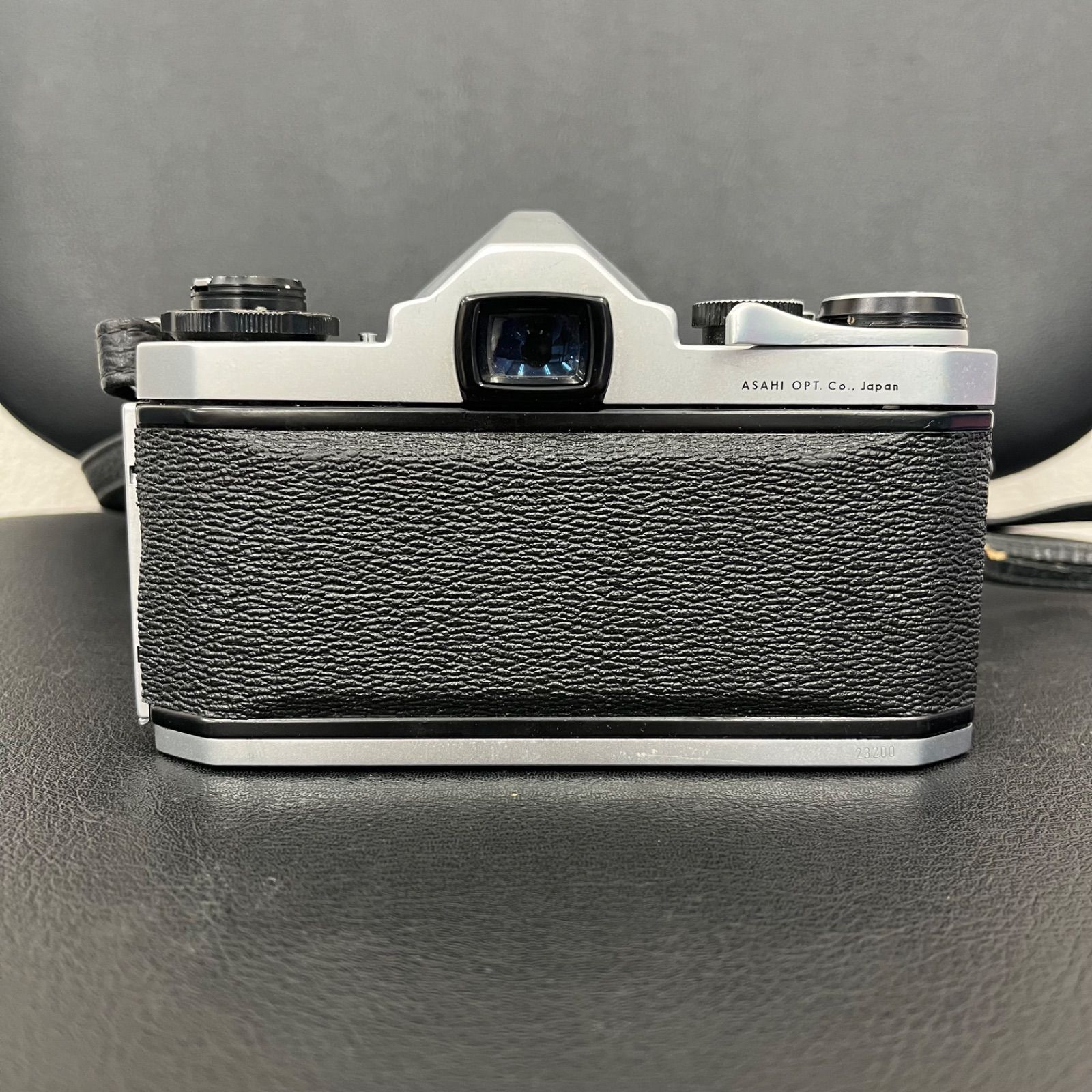 Pentax SL フィルム 一眼レフカメラ Super-Takumar 付き PENTAX ペンタックス SL 一眼レフ フィルムカメラ Super-Takumar