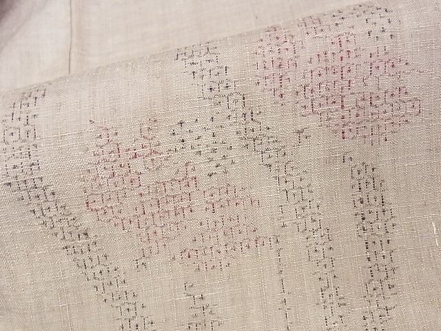 平和屋本店□極上 本場結城紬 重要無形文化財 80亀甲 飛び亀甲柄 草花