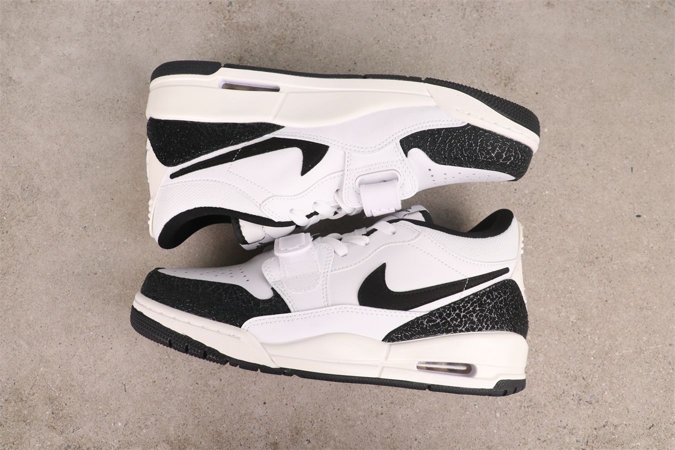  今日 ジョーダン Jordan FQ 7827-110 ホワイトブラックパンダ スニーカー キッズシューズ