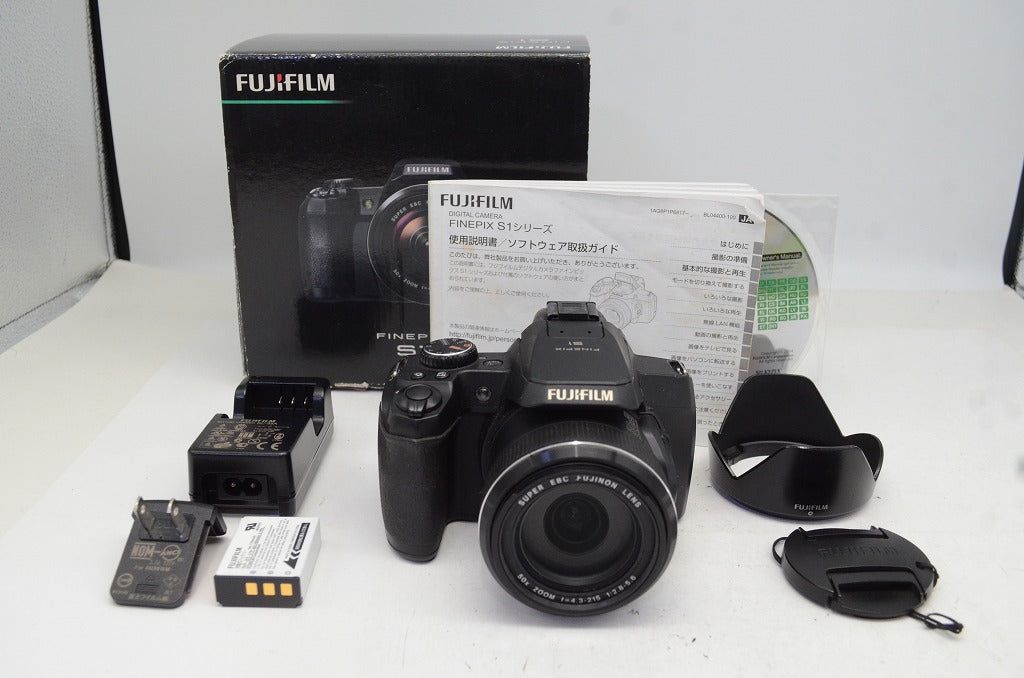 FUJIFILM フジフィルム FinePix S1 デジタルカメラ 元 250814l