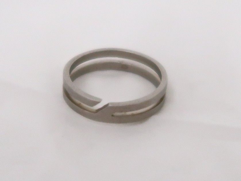 ブラックスター Theater Starless リンドウ リング 13号/ブロマイド