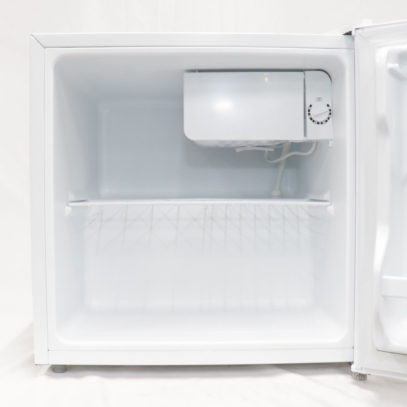 45L 右開き アイリスオーヤマ 小型冷蔵庫 IRSD-5A irsd-5a-w ホワイトirsd-5a-w 可 C リサイクル回収なし