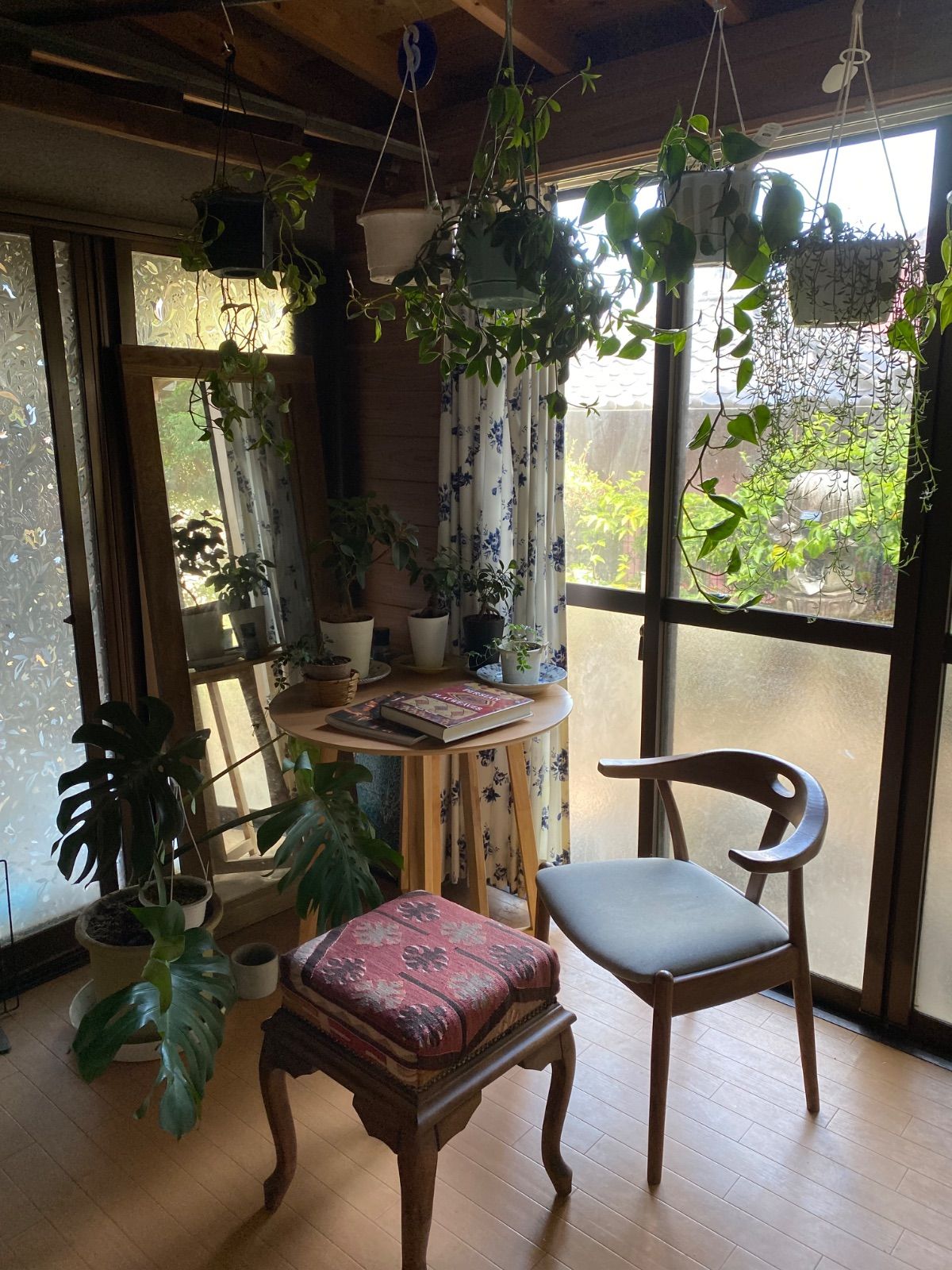 トルコから直輸入通関済些細な訳有アウトレット価格即決