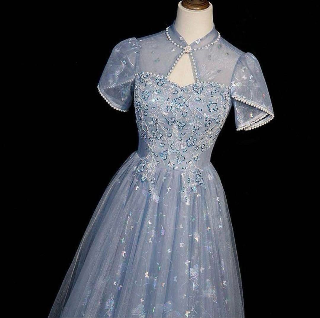 パールにオーロラの蝶がゴージャスな半袖 イブニングドレス - メルカリ