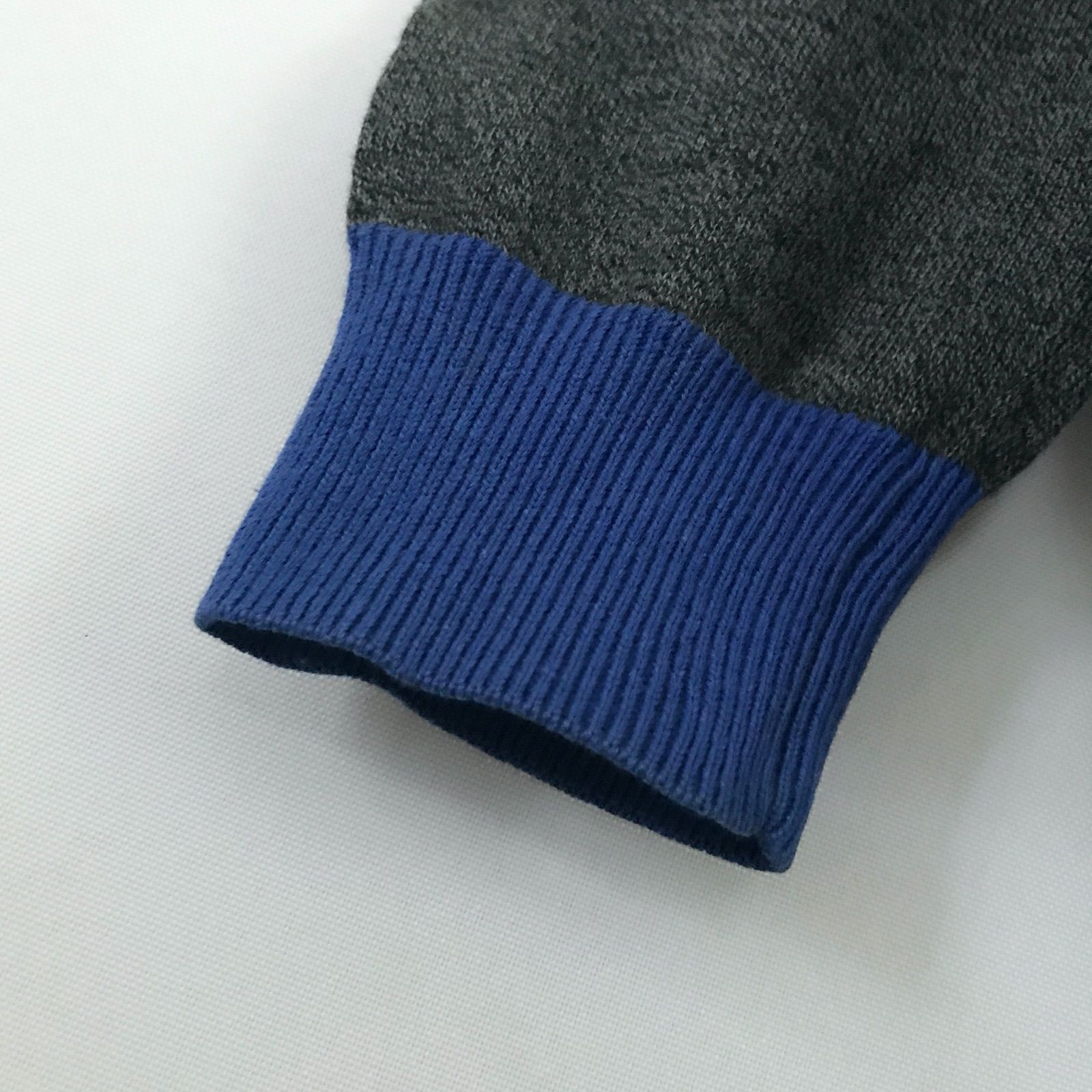 FRED PERRY フレッドペリー☆F3056 Vネックカーディガン☆ドット柄 