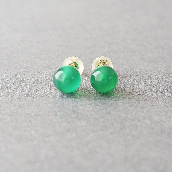 K18 グリーンオニキス ラウンド 約5-5.5mm k18金スケルトンキャッチ付き スタッドピアス 直結タイプ 18金