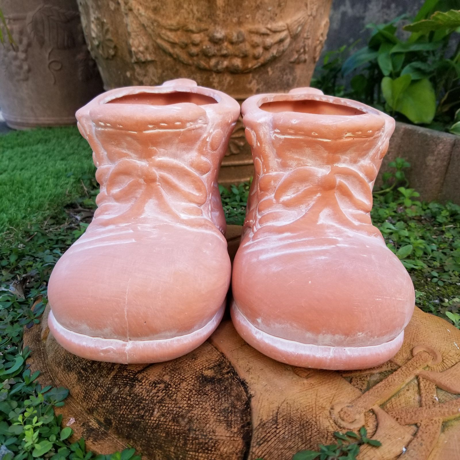 可愛くてカッコイイ テラコッタ ブーツ 鉢【2つセット】⁎。❀ * (´﹀｀) 可愛くてカッコイイ テラコッタ ブーツ 鉢【2つセット