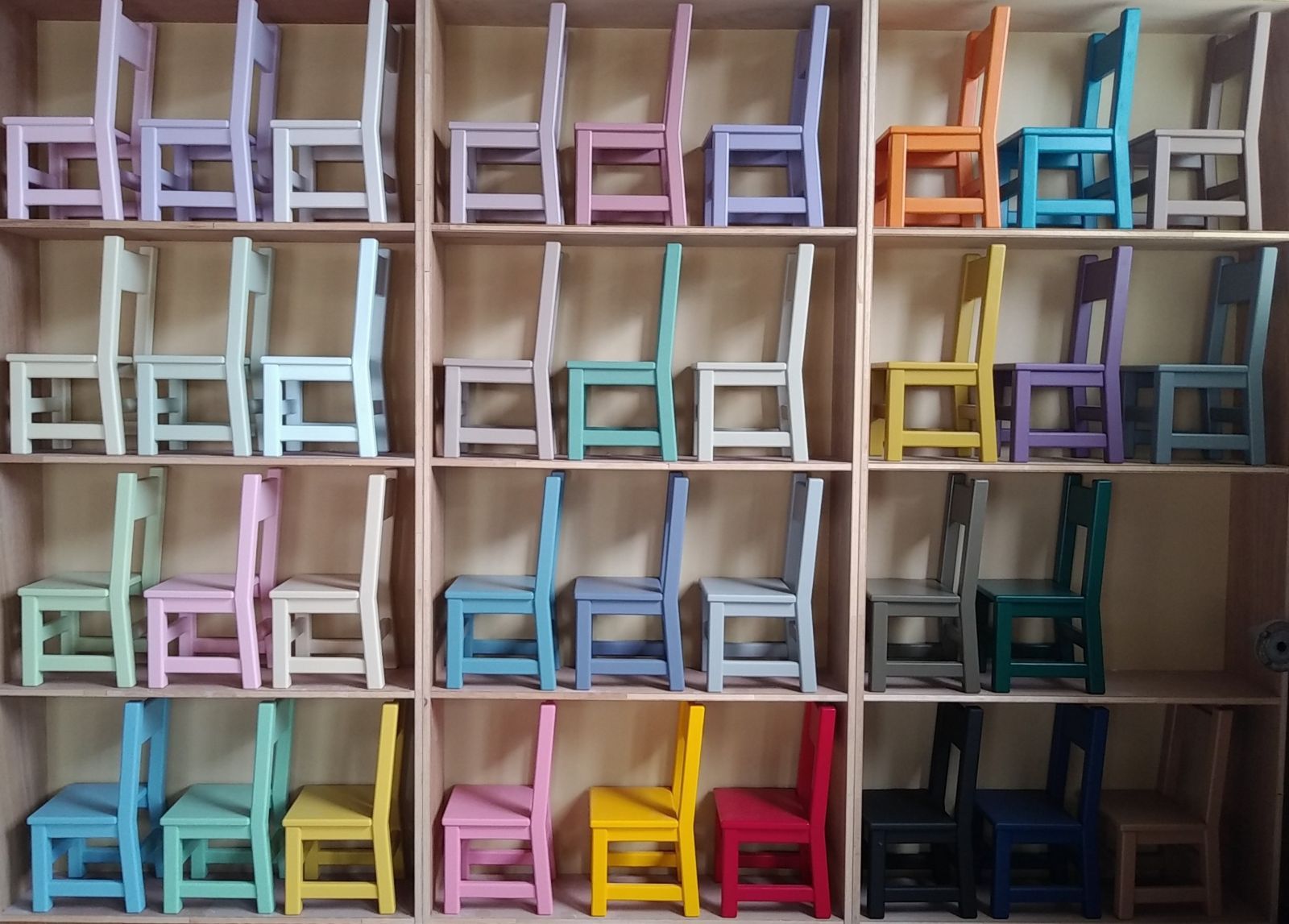 【発送予定…2～3週間後】オフホワイト キッズチェア 子供椅子