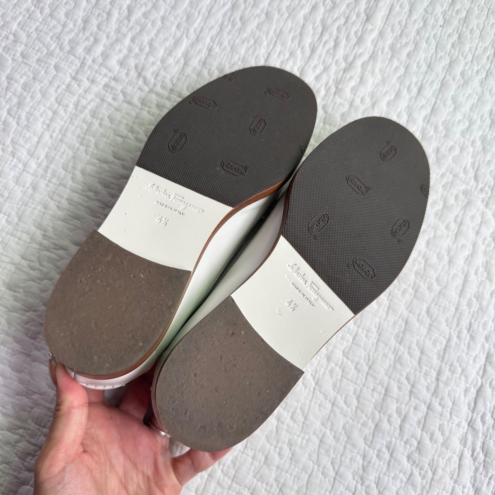 極美品 SalvatoreFerragamo サルヴァトーレフェラガモ VIVA