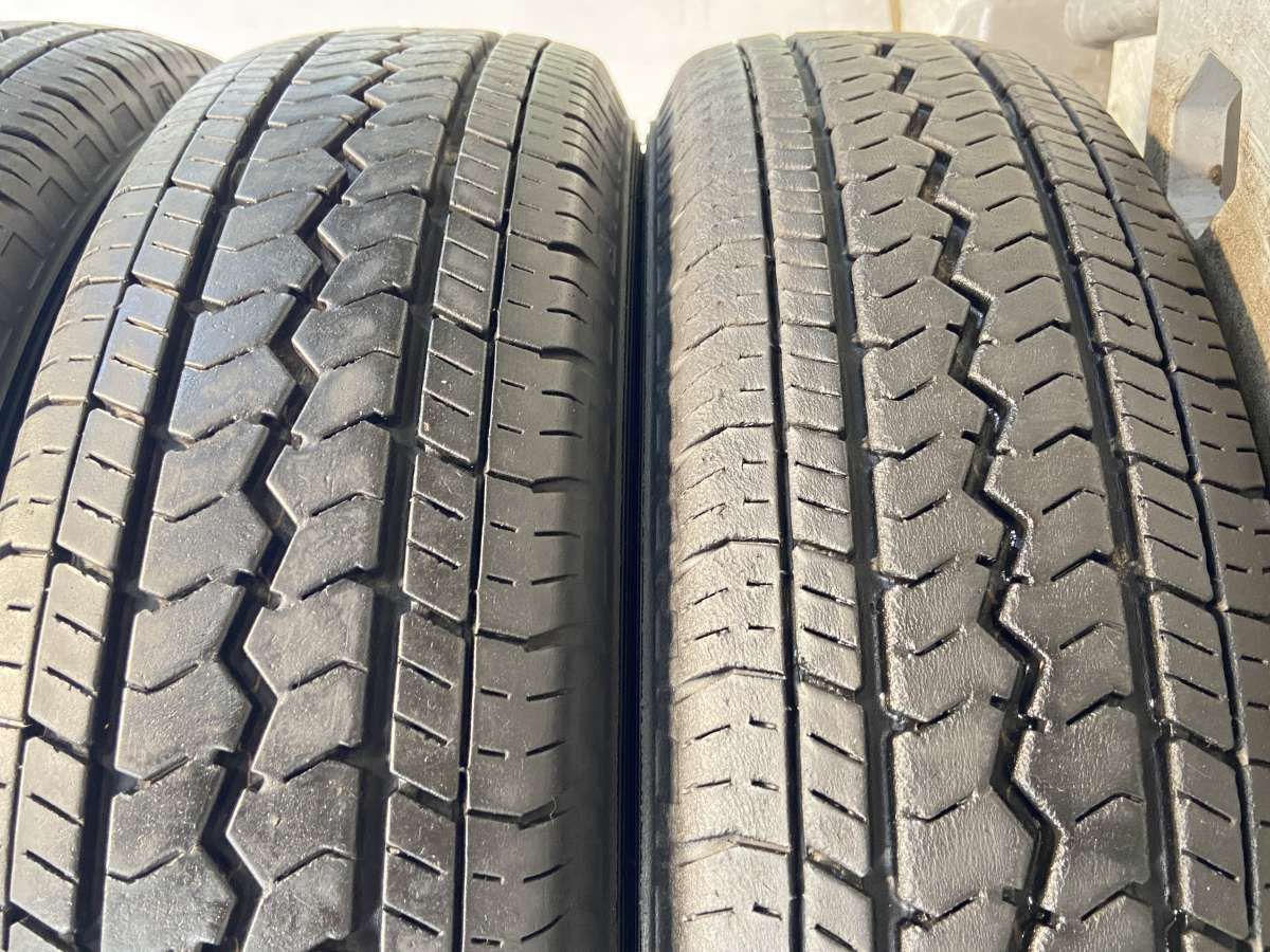 Toyo V-02e 145R12 LT 6PR 中古タイヤ Toyo V-02e 145/80R12 80/78N (145R12 6PR) Summer Tires Light