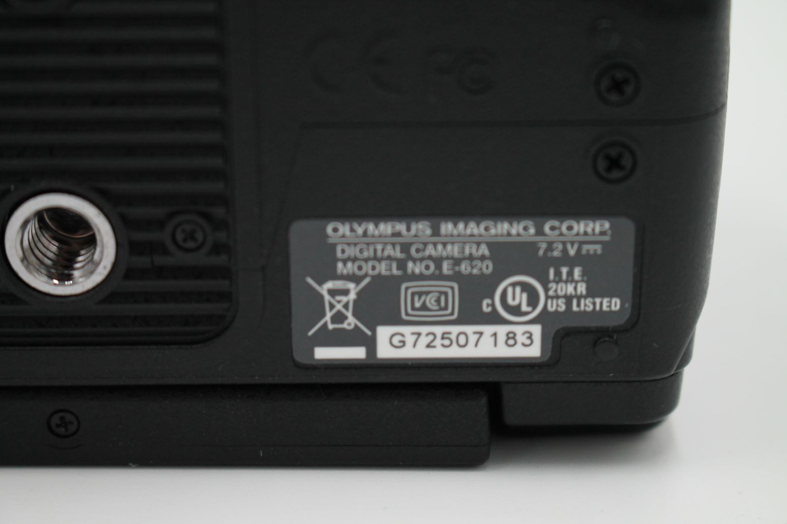 OLYMPUS E-620
