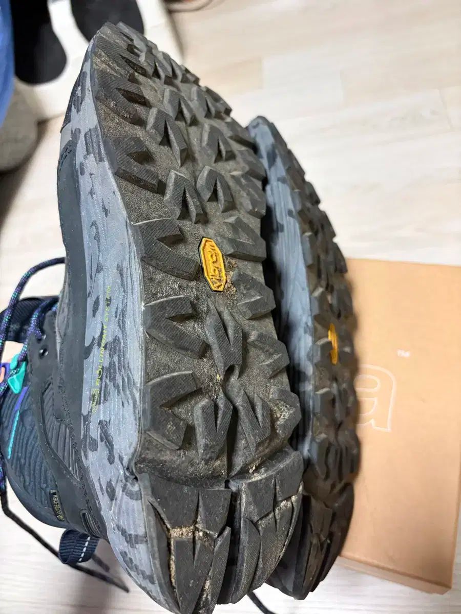 コーロンスポーツ