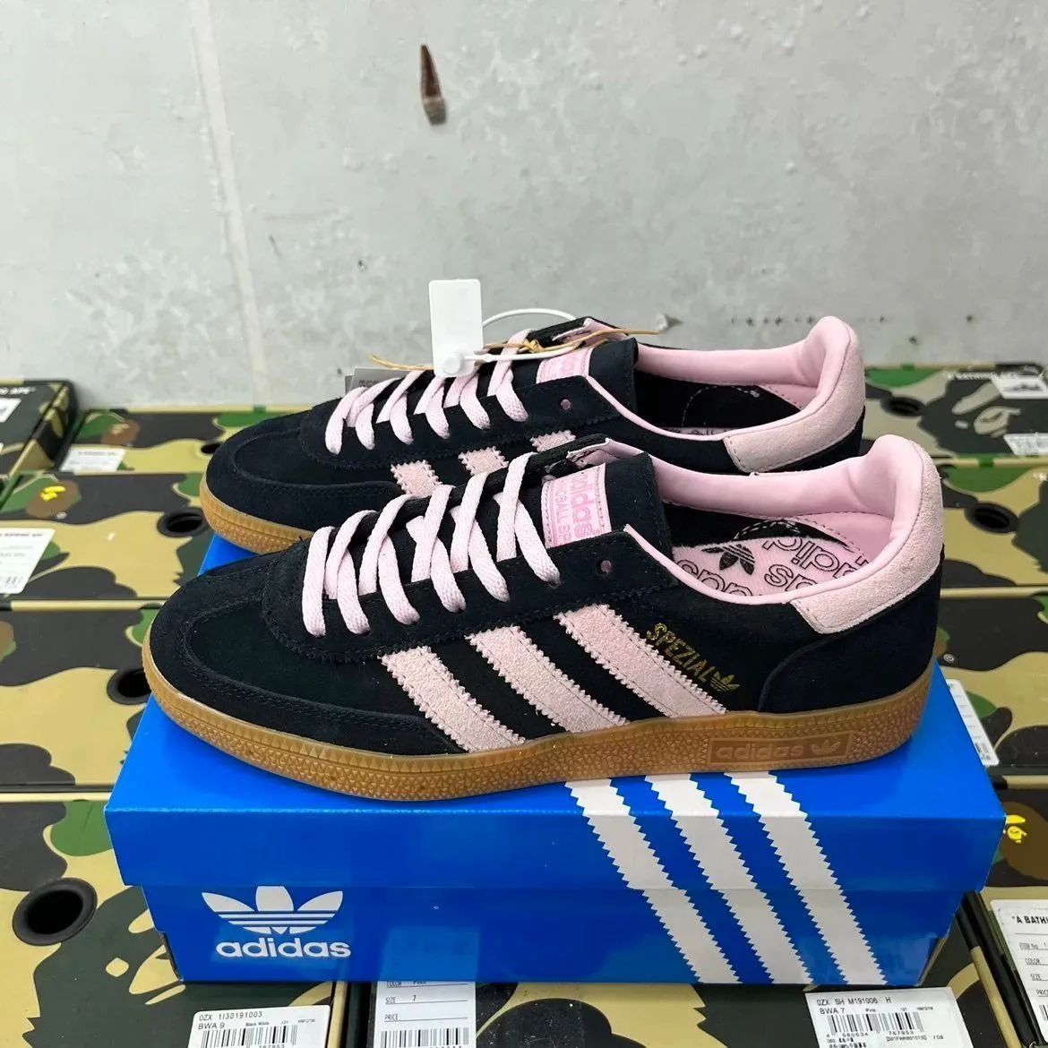 IE5897 Adidasスニーカー スペツィアル adidas originals HANDBALL SPEZIAL 男女兼用