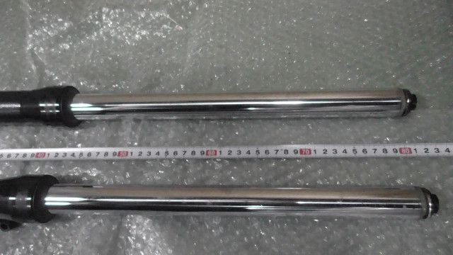 の フロントフォーク